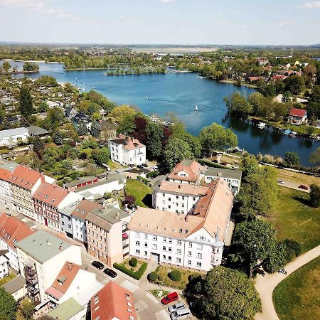 Апартаменти Betterbeds Brandenburg Brandenburg  Екстер'єр фото
